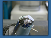 Hochglanzpolierter Formkern für die Automobilindustrie.
